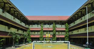 Gedung SMA Negeri 3 Kediri